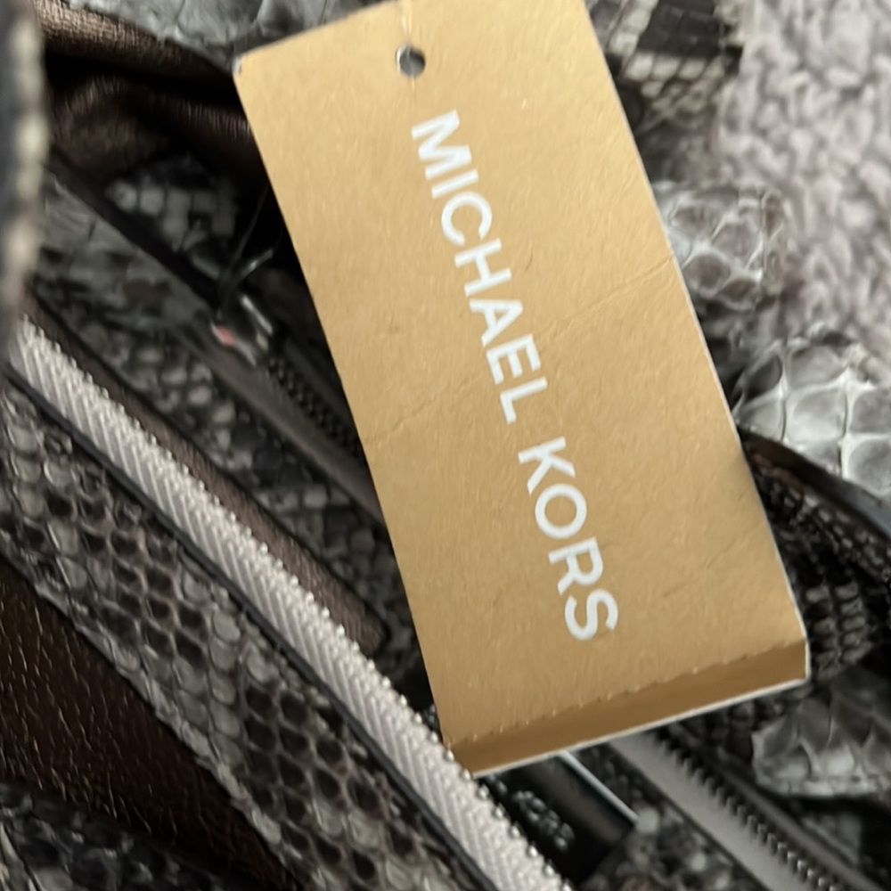 Michael Kors, genuine python, ring tote. - Picture 4 of 8
